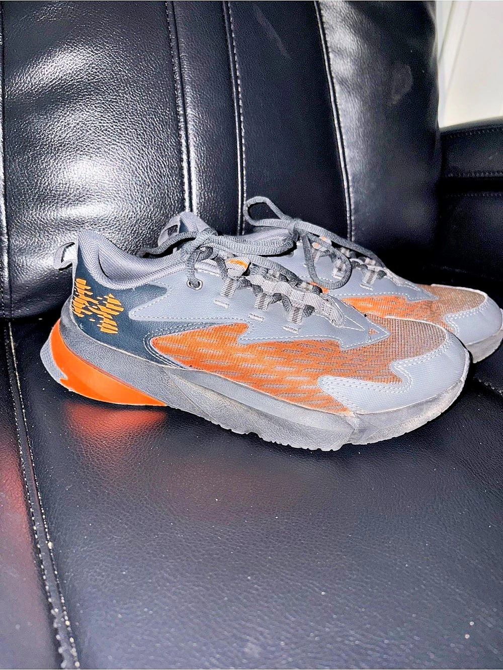 Boys’ Under Armour Spawn 5 Gray & Orange US 5.5 Athletic Shoes